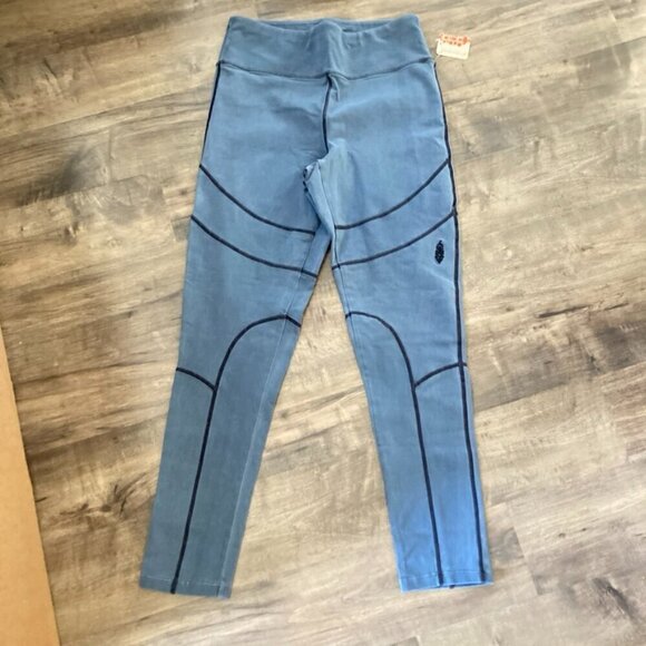 FP Movement by Free People Pants - NWT Free People Movement New Flow Leggings Vintage Indigo Sz L